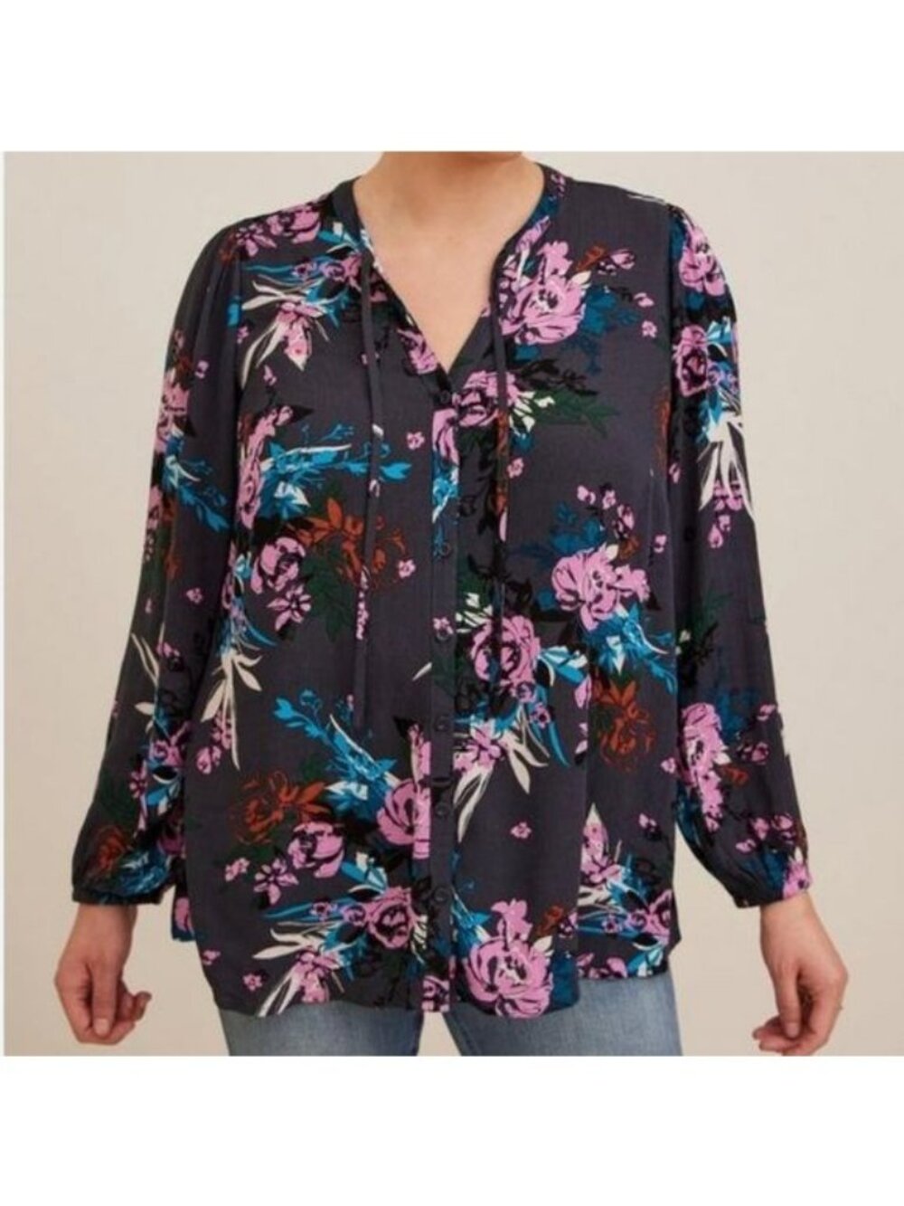 Torrid Gray Floral Crinkle Gauze Button Front Peasant Top Blouse Women's Size 5X